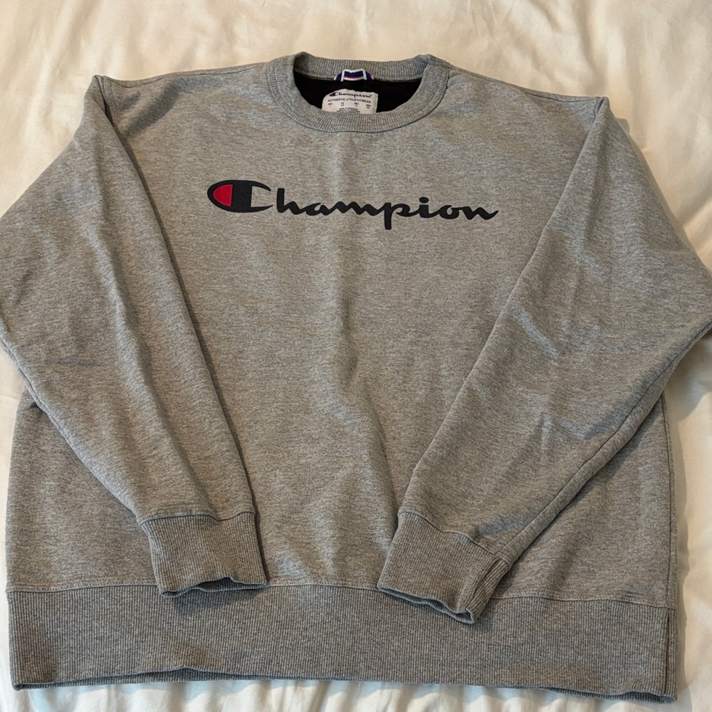 Men’s Gray Champion Sweatshirt Crewneck